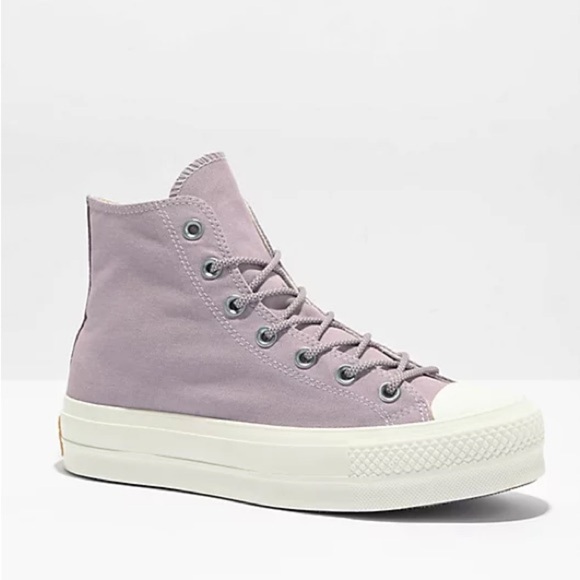 Converse CTAS Hi Lift Lucid Lilac Canvas Platform Sneakers NWT - Picture 1 of 11